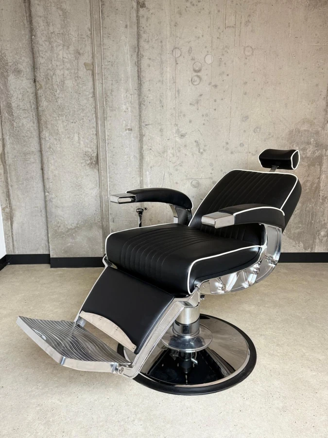 Fotel barberski Gentleman sesja 3.jpg