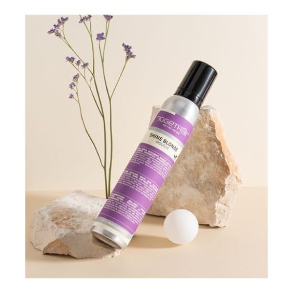 Pianka Togethair Shine Blond efekt działania