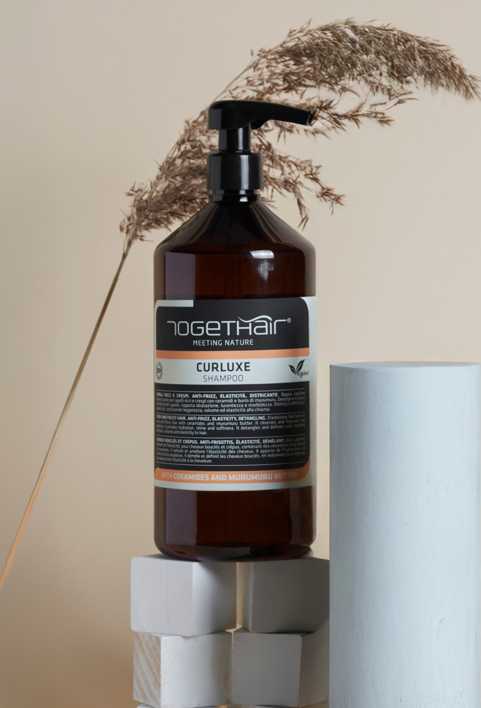 Togethair Curluxe Szampon do włosów kręconych 1000 ml z masłem murumuru i ceramidami