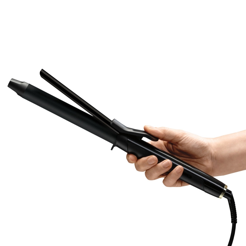 Babyliss PRO lokówka Curling TONG 25 mm trzymana w dłoni podczas stylizacji